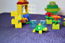 Laden Sie das Bild in den Galerie-Viewer, Lego® Duplo® 10580 Deluxe Steineset