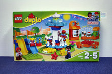 Laden Sie das Bild in den Galerie-Viewer, Lego® Duplo® 10841 Jahrmarkt