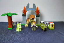 Laden Sie das Bild in den Galerie-Viewer, Lego® Duplo® 10939 Ausbruch des T-Rex