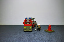 Laden Sie das Bild in den Galerie-Viewer, Lego® Duplo® 4681 Feuerwehrlöschzug