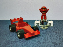 Laden Sie das Bild in den Galerie-Viewer, Lego® Duplo® 4693 Ferrari F1 Rennwagen