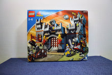 Laden Sie das Bild in den Galerie-Viewer, Lego® Duplo® 4777 Burg