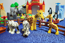 Laden Sie das Bild in den Galerie-Viewer, Lego® Duplo® 4960 Zoo Superset