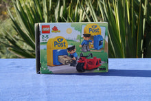 Laden Sie das Bild in den Galerie-Viewer, Lego® Duplo® 5638 Postbote