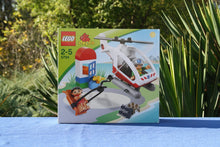 Laden Sie das Bild in den Galerie-Viewer, Lego® Duplo® 5794 Rettungshubschrauber