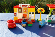 Laden Sie das Bild in den Galerie-Viewer, Lego® Duplo® 6171 Tankstelle