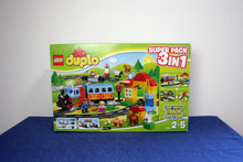 Laden Sie das Bild in den Galerie-Viewer, Lego® Duplo® 66494 Eisenbahn Super Pack 3in1