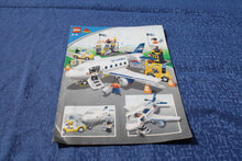 Laden Sie das Bild in den Galerie-Viewer, Lego® Duplo® 7840 Flughafen Super Set