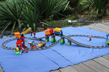 Laden Sie das Bild in den Galerie-Viewer, Lego® Duplo®  10508 Eisenbahn Super Set