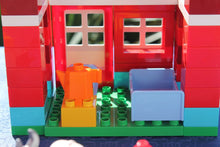 Laden Sie das Bild in den Galerie-Viewer, Lego® Duplo® 10593 Feuerwehr-Hauptquartier