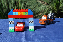 Laden Sie das Bild in den Galerie-Viewer, Lego® Duplo® 10600 Cars - Das Rennen
