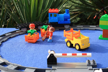 Laden Sie das Bild in den Galerie-Viewer, Lego® Duplo® 10810 Schiebezug