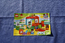 Laden Sie das Bild in den Galerie-Viewer, Lego® Duplo® 10833 Vorschule