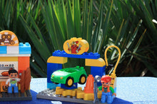 Laden Sie das Bild in den Galerie-Viewer, Lego® Duplo® 10836 Stadtviertel