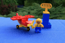 Laden Sie das Bild in den Galerie-Viewer, Lego® Duplo® 2676 Privatflugzeug