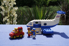 Laden Sie das Bild in den Galerie-Viewer, Lego® Duplo® 2678 Jumbo Flugzeug