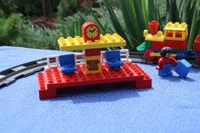 Laden Sie das Bild in den Galerie-Viewer, Lego® Duplo® 27300 Schiebezug Nostalgie