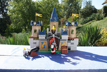Laden Sie das Bild in den Galerie-Viewer, Lego® Duplo® 4864 Große Ritterburg
