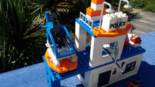 Laden Sie das Bild in den Galerie-Viewer, Lego® Duplo® 4965  Polizeistation