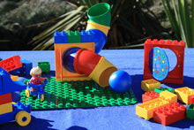 Laden Sie das Bild in den Galerie-Viewer, Lego® Duplo® 5513 Deluxe Starter Set