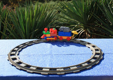 Laden Sie das Bild in den Galerie-Viewer, Lego® Duplo® 5606 Eisenbahn Schiebezug mit Schienenkreis