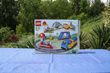 Laden Sie das Bild in den Galerie-Viewer, Lego® Duplo® 5608 Eisenbahn Starterset