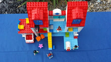 Laden Sie das Bild in den Galerie-Viewer, Lego® Duplo® 5795  Städtekrankenhaus