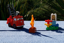 Laden Sie das Bild in den Galerie-Viewer, Lego® Duplo® 6132 Red