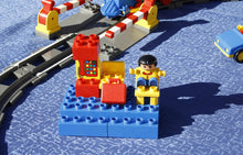 Laden Sie das Bild in den Galerie-Viewer, Lego® Duplo® 9175 Schiebezug Deluxe